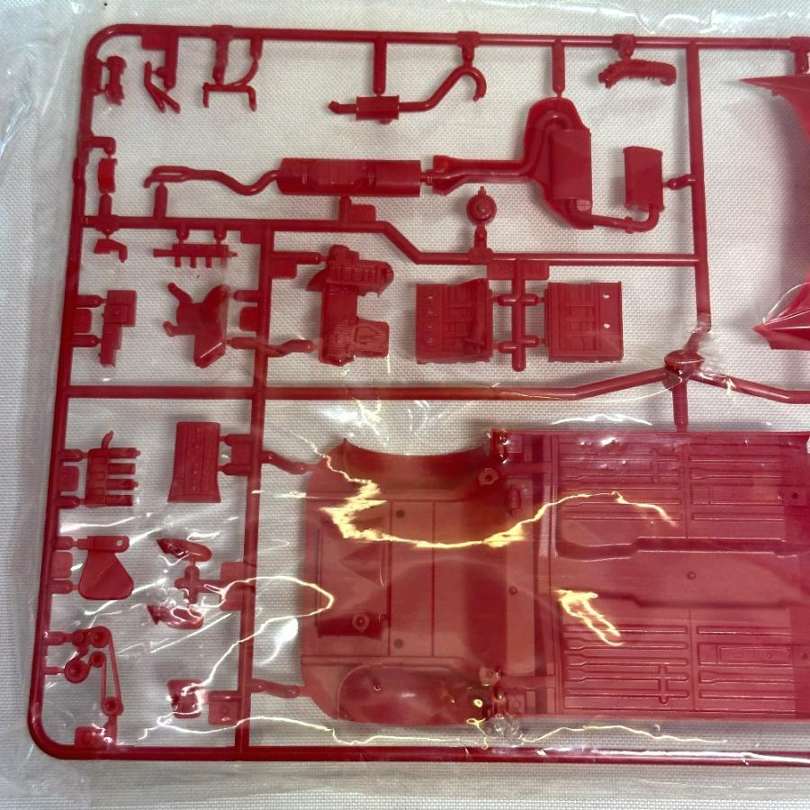 未使用 TAMIYA タミヤ 1/24 アルファロメオ GTV 昭和 おもちゃ 玩具 オブジェ 置物 ホビー プラモデル レッド ユニセックス【中古】 |  | 06