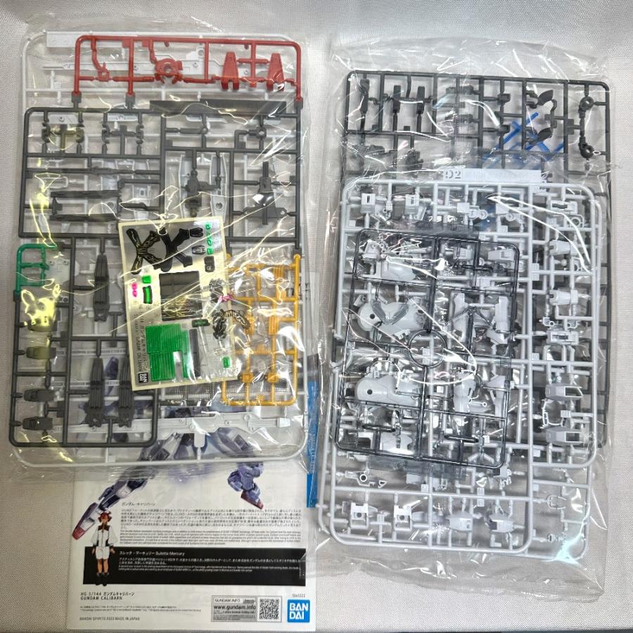 BANDAI バンダイ ガンダムAGE ジェノアス×ガンダムキャリバーン 2点セット おもちゃ 玩具 オブジェ 置物 ホビー  プラモデル ユニセックス【中古】 |  | 01