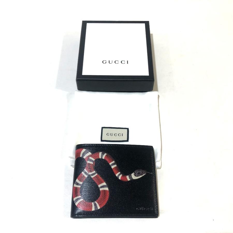 Gucci グッチ キングスネークプリント 蛇モチーフ 二つ折り財布 小銭入れなし ブラック ブラック レッド メンズ 新品同様 中古 O 0908 13 リファレンス コレクション 通販 Yahoo ショッピング
