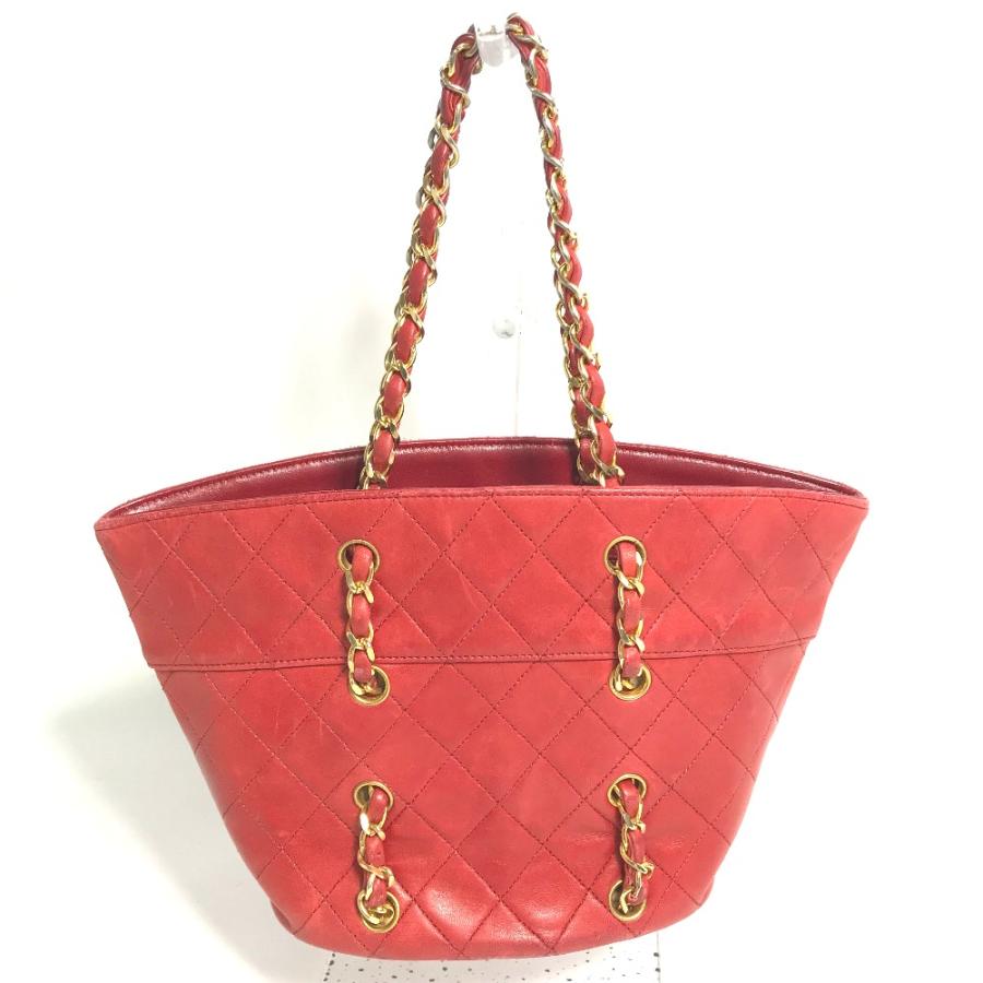 CHANEL 赤 キルティング バッグ
