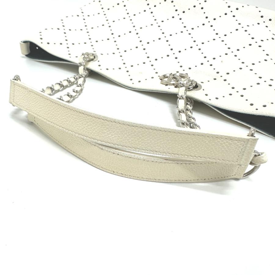 CHANEL シャネル マトラッセ パンチング チェーンバッグ ココマーク トートバッグ ホワイト レディース【中古】 | CHANEL | 05