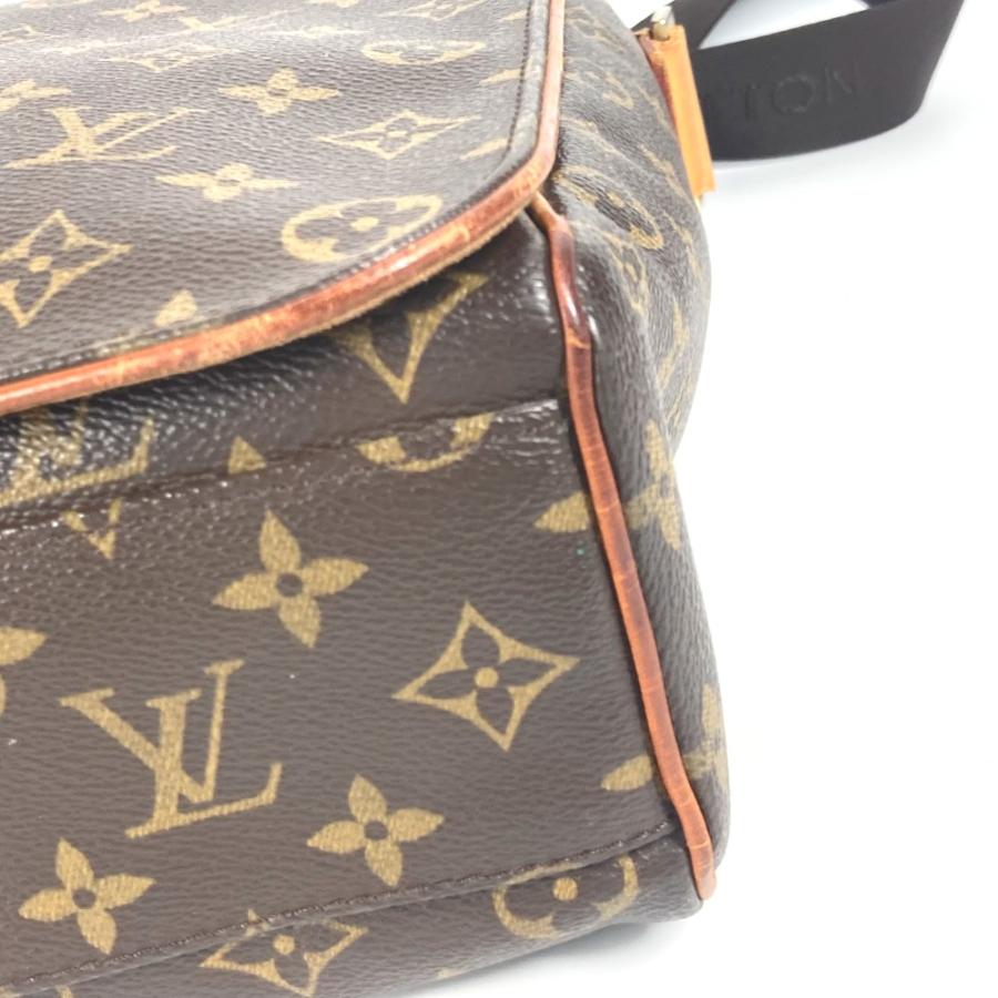 LOUIS VUITTON（ルイ・ヴィトン） M45257 アベス 斜め掛け