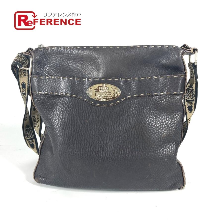 FENDI フェンディ セレリア ロゴ カバン 斜め掛け ポシェット ショルダーバッグ ダークブラウン レディース【中古】 | FENDI