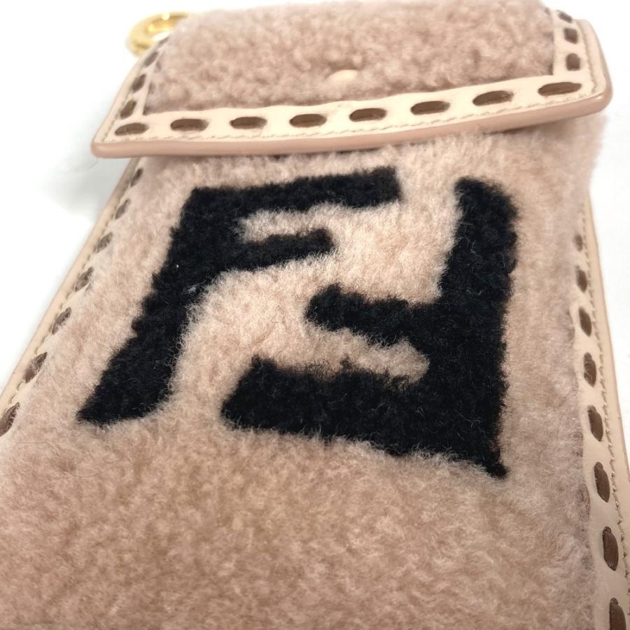 美品 FENDI フェンディ 7AS047 フォンポーチ カバン FF ロゴ ファー チャーム スマホケース ポーチ ベージュ レディース【中古】 | FENDI | 07