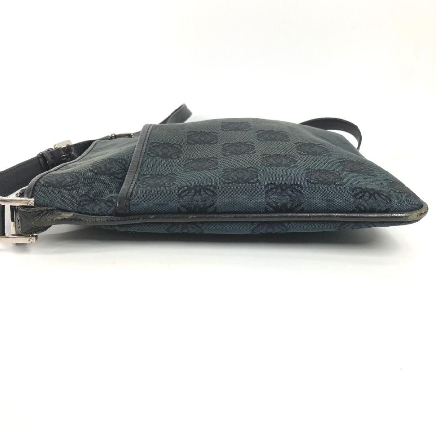 LOEWE ロエベ アナグラム ロゴ カバン 斜め掛け ポシェット ショルダーバッグ ブラック ユニセックス【中古】 | LOEWE | 02