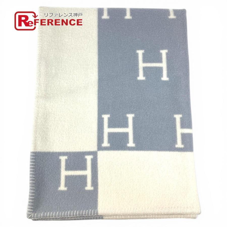 HERMES エルメス アヴァロン プレード ロゴ 雑貨 毛布 インテリア ひざ掛け プレード  ブランケット ブルー系 ユニセックス【中古】 | HERMES