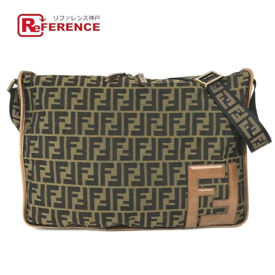 FENDI（フェンディ） ズッカ ロゴ カバン 斜め掛け メッセンジャー 