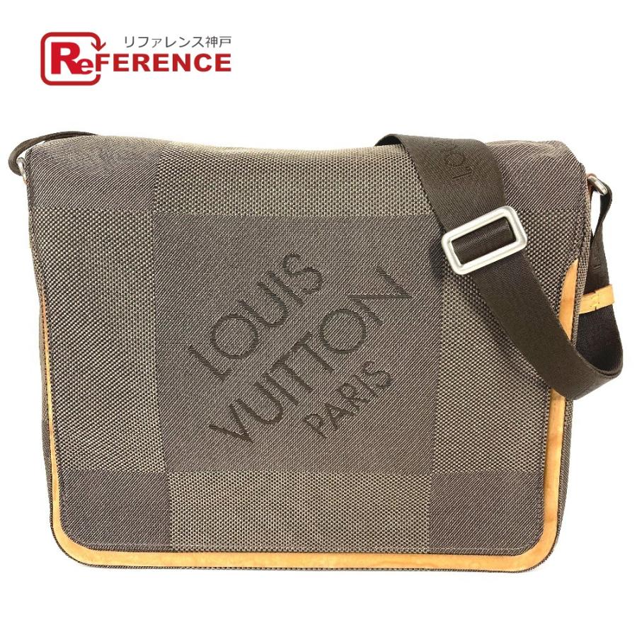 LOUIS VUITTON（ルイ・ヴィトン） M93030 メサジェ カバン フラップ 