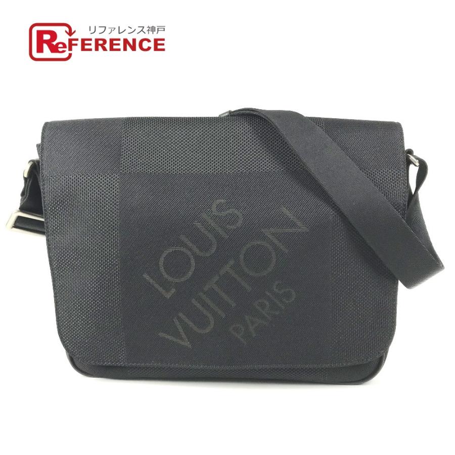 LOUIS VUITTON（ルイ・ヴィトン） M93618 プチメサジェ 斜め掛け 