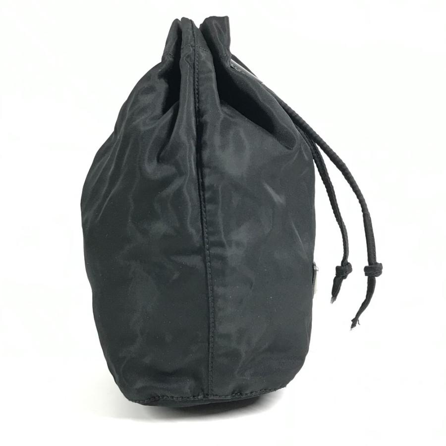 【美品】PRADA プラダ ブラック 巾着 三角ロゴプレート マルチポーチ PRADA（プラダ） ロゴ 巾着ポーチ トライアングルロゴ 三角ロゴ