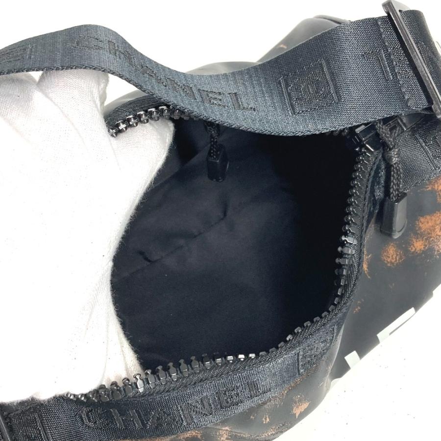 CHANEL シャネル CC ココマーク ロゴ 筒形 スポーツ ショルダーバッグ ブラック ユニセックス【中古】 | CHANEL | 07