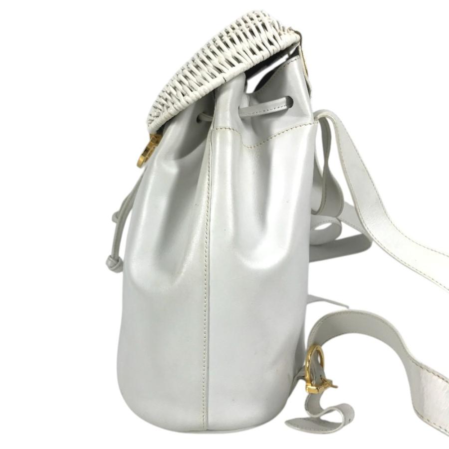 Salvatore Ferragamo サルヴァトーレフェラガモ ガンチーニ ロゴ カバン バックパック ヴィンテージ リュックサック ホワイト【中古】 |  | 03