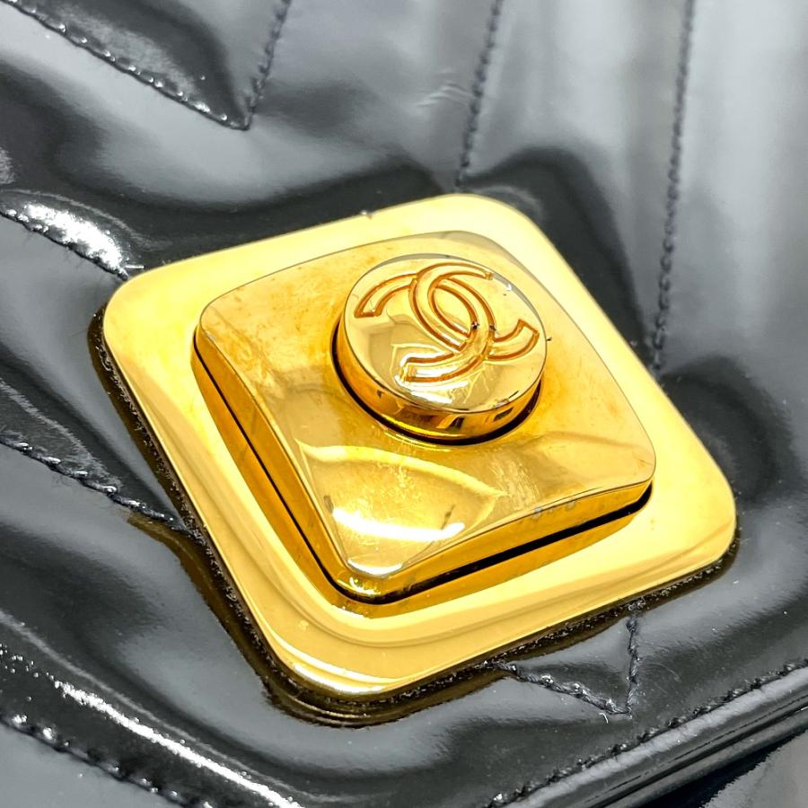 CHANEL シャネル Vステッチ シェブロン CCココマーク チェーン ショルダーバッグ エナメル/レザー ブラック レディース【中古】 | CHANEL | 02