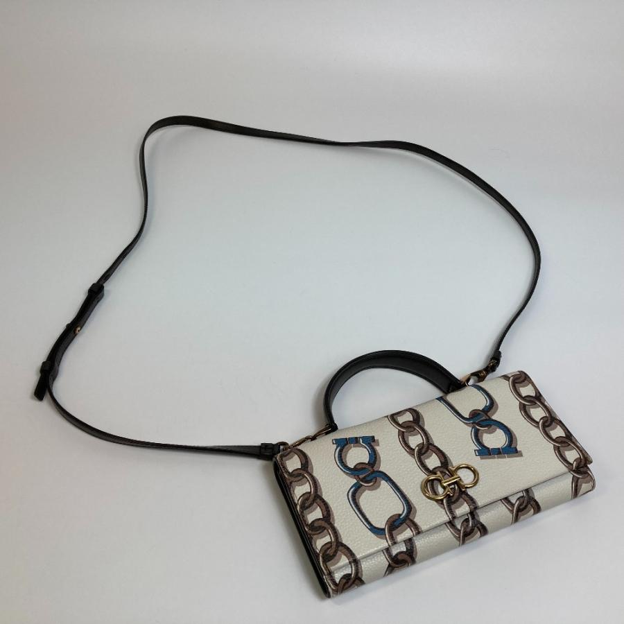 Salvatore Ferragamo サルヴァトーレフェラガモ ガンチーニ 2WAY ショルダーバッグ ハンドバッグ レザー ホワイト系 レディース【中古】 |  | 02