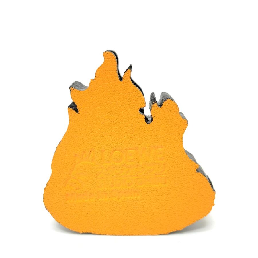 新品同様 LOEWE ロエベ ハウルの動く城 カルシファー パーツ ダイス カーフ チャーム レッド ユニセックス【中古】 | LOEWE | 01