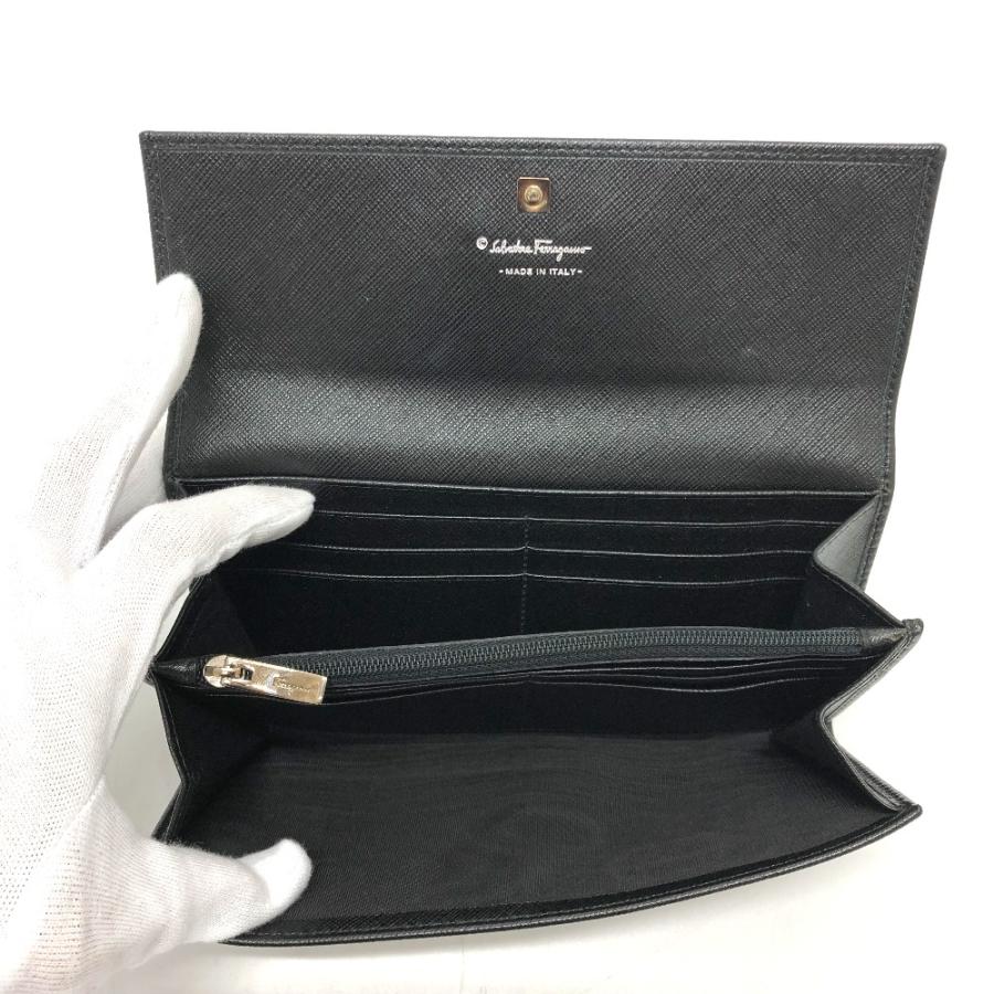 Salvatore Ferragamo サルヴァトーレフェラガモ ガンチーニ ウォレット 小物 2つ折り財布 PVC/レザー ブラック レディース【中古】 |  | 06