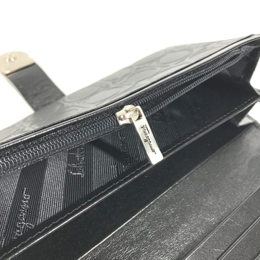 Salvatore Ferragamo サルヴァトーレフェラガモ ガンチーニ 総柄 2つ折り ロングウォレット 長財布 ブラック レディース【中古】 |  | 07
