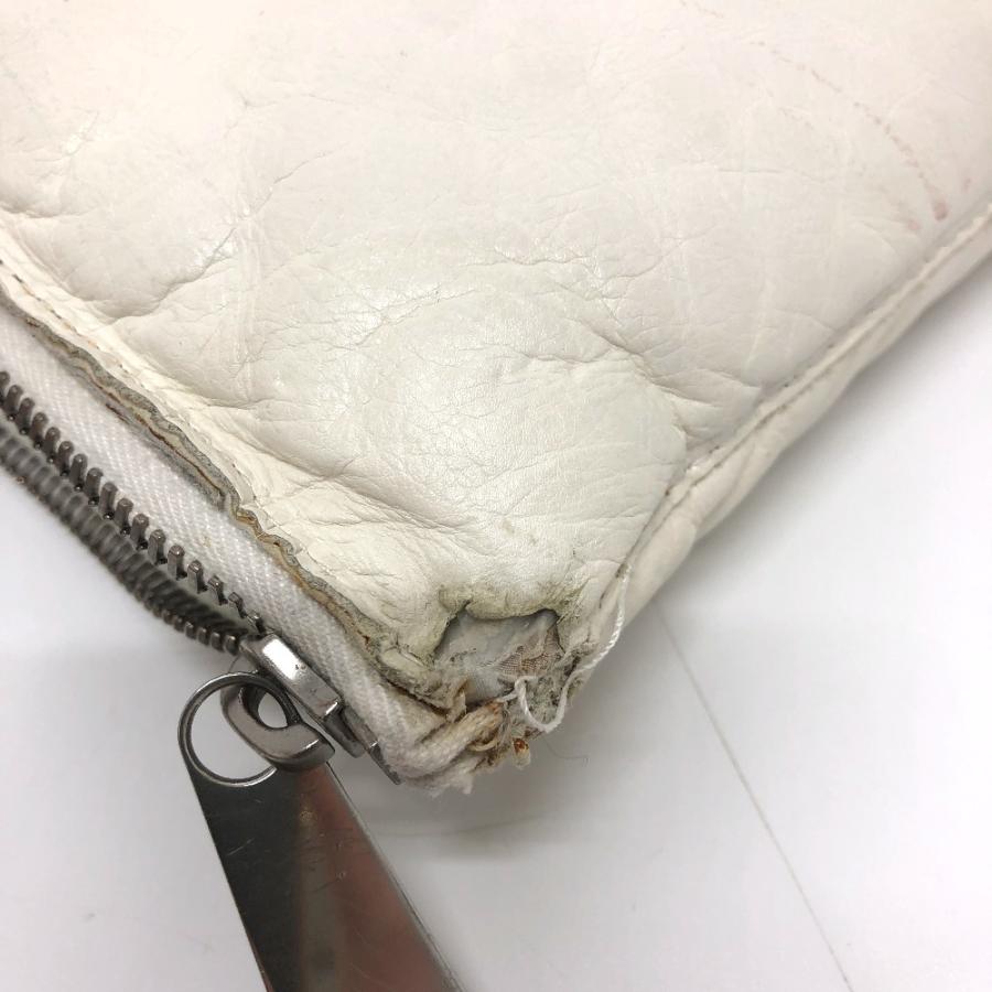 BOTTEGA VENETA ボッテガヴェネタ マキシイントレチャート セカンドバッグ カバン  パデット クラッチバッグ ホワイト レディース【中古】 |  | 03