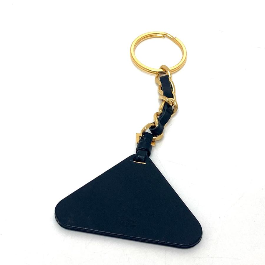 CHANEL シャネル 三角プレート チャーム キーリング アクセサリー 小物 94Ｐ キーリング ゴールド金具 レディース【中古】 | CHANEL | 01