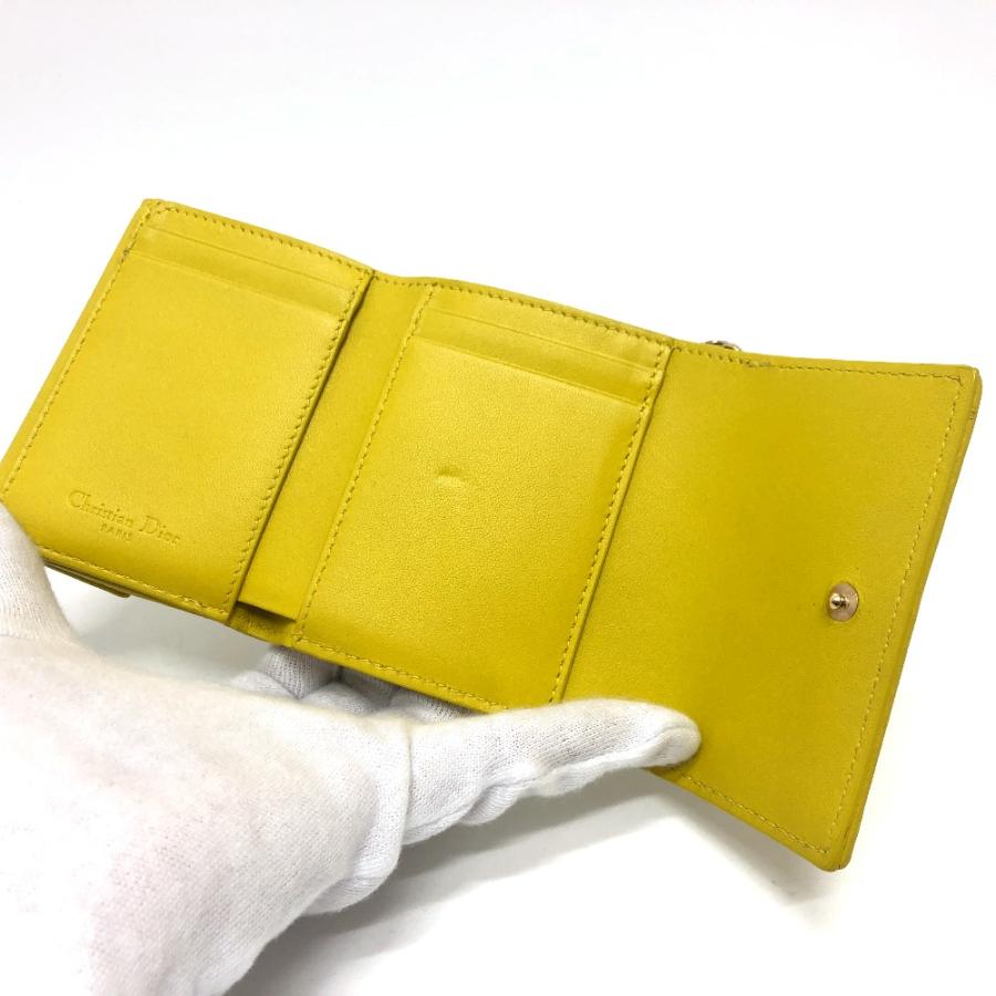 Dior ディオール レディディオール カナージュ ロータスウォレット コンパクトウォレット 財布 ウォレット 3つ折り財布 イエロー【中古】 |  | 08