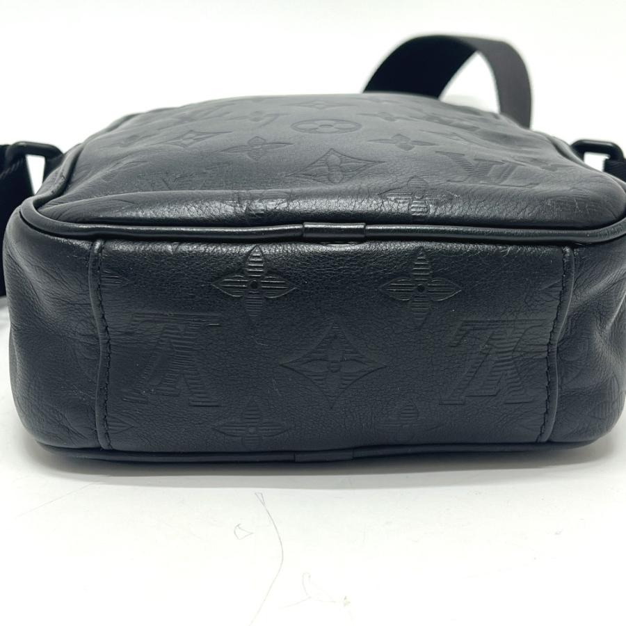 LOUIS VUITTON ルイヴィトン M43681 ダヌーブPM ポシェット  カバン バッグ モノグラムシャドウ ショルダーバッグ ブラック【中古】 | LOUIS VUITTON | 03
