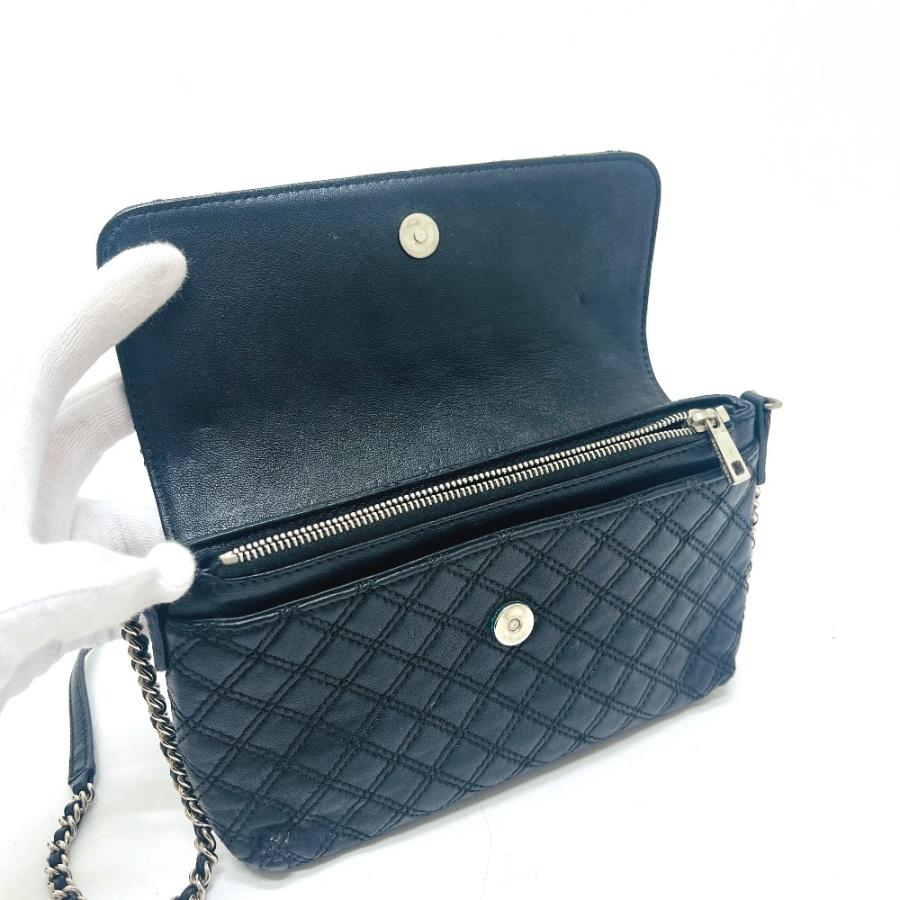 MARC JACOBS マークジェイコブス ポシェット チェーン カバン バッグ ショルダーバッグ キルティング ショルダーバッグ【中古】 |  | 06