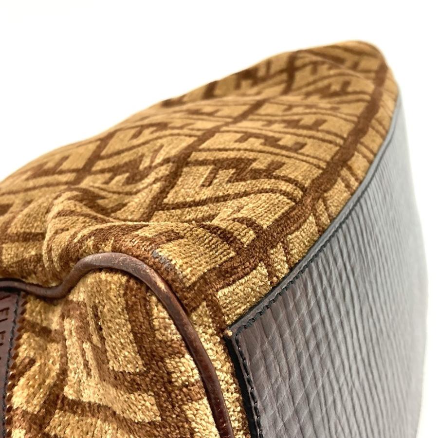 FENDI フェンディ ズッカ FF柄 ロゴ エトニコ セミショルダー