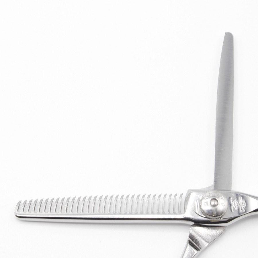 【美品】ナルトシザー ヘネシーラムールS31 セニング 5.8インチ ヘネシーオフセットハンドル 二梳き 31目約20%〜25% ニューハイボン |  | 02