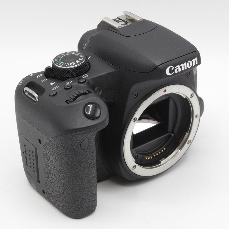 EOS Kiss 【美品】キヤノン X9i ダブルズームキット デジタル一眼レフ  