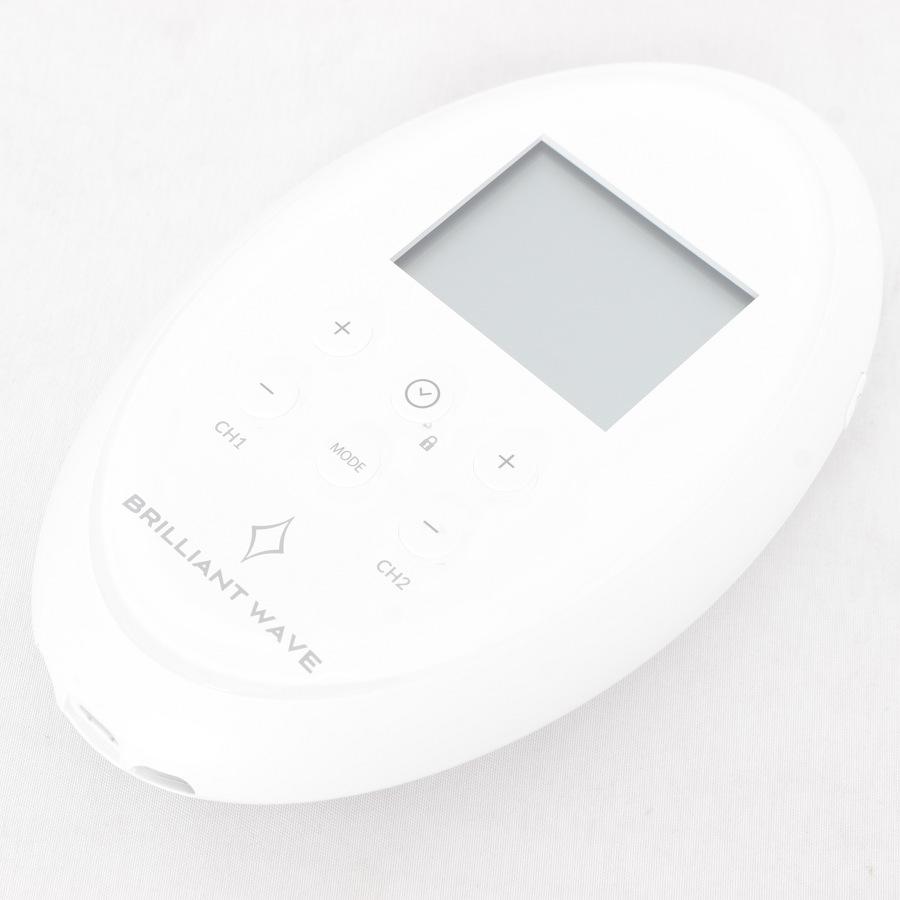BRILLIANT WAVE EMS 本体と付属品