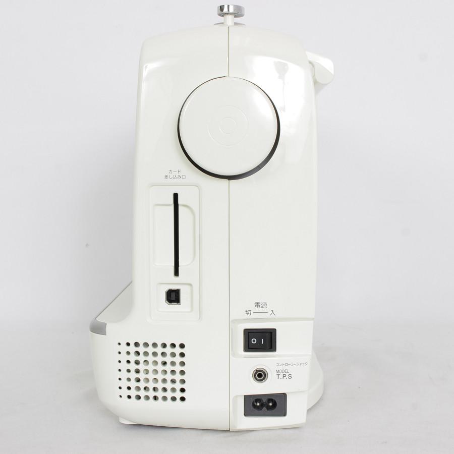 ブラザー工業 ブラザー Innovis CR1000 刺しゅう機付き コンピューター