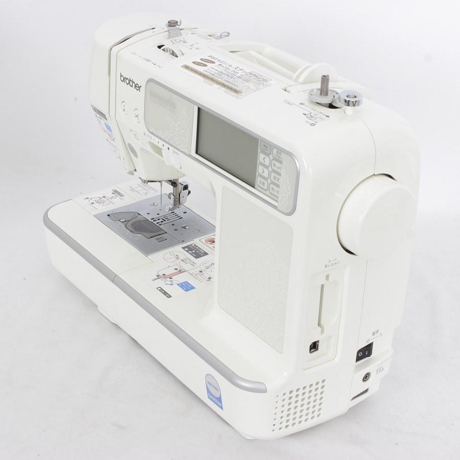 Innovis CR1000 | 刺しゅう用ミシン | 家庭用ミシン | ブラザー 