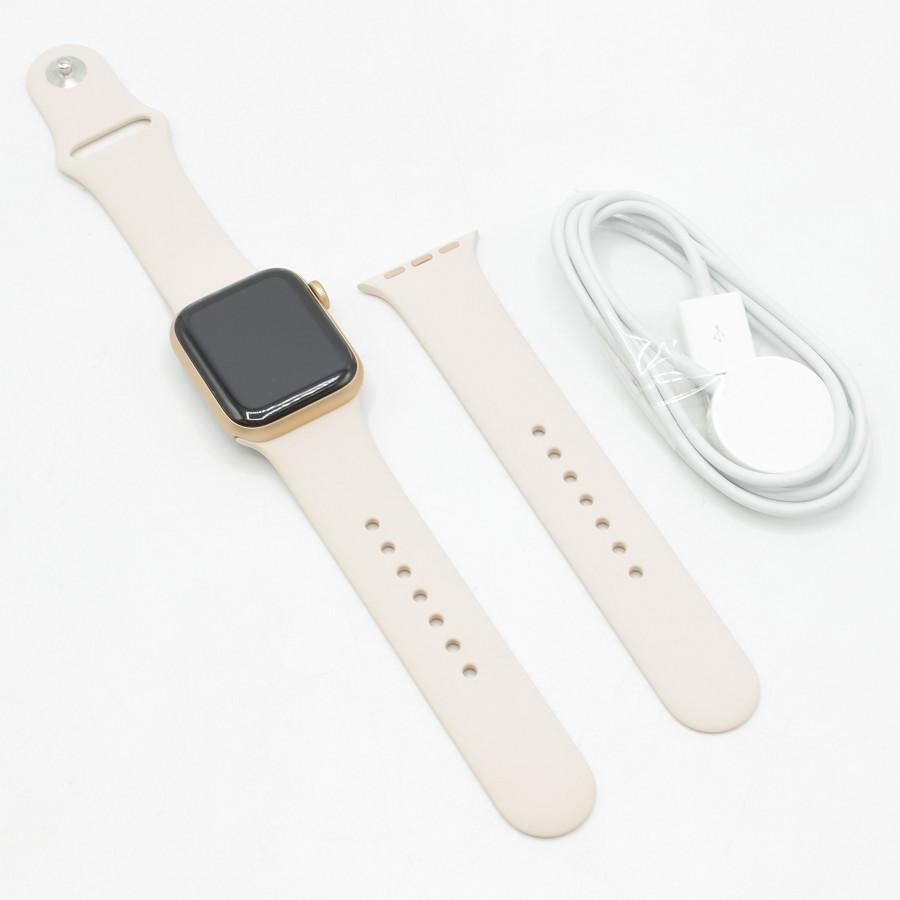 Apple Watch 【美品】Apple SE 40mm GPS MYDN2J/A ゴールド 