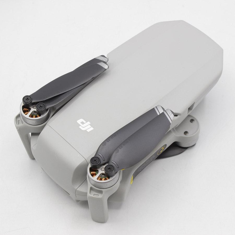 DJI Mini 2 MI2CP1 バッテリー5個付き ドローン 4Kカメラ ミニ2 本体 