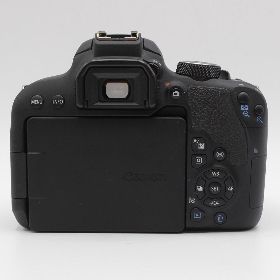 EOS Kiss キヤノン X9i ダブルズームキット デジタル一眼レフカメラ