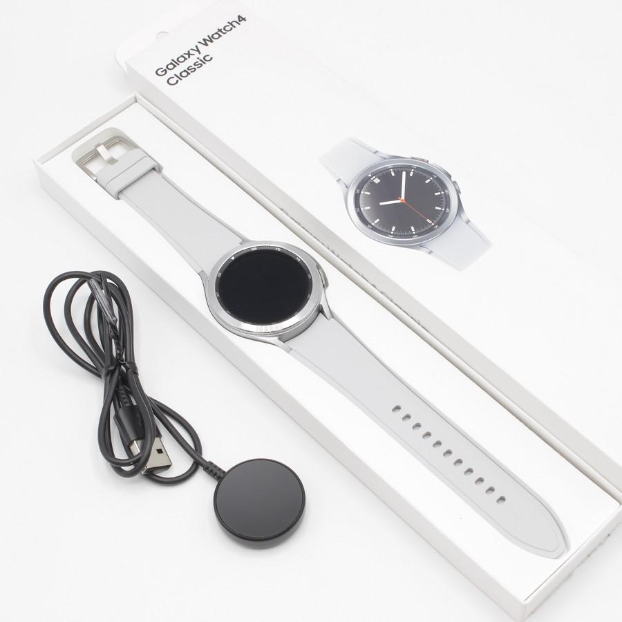 SAMSUNG GALAXY WATCH4 CLASSIC 46MM シルバー-