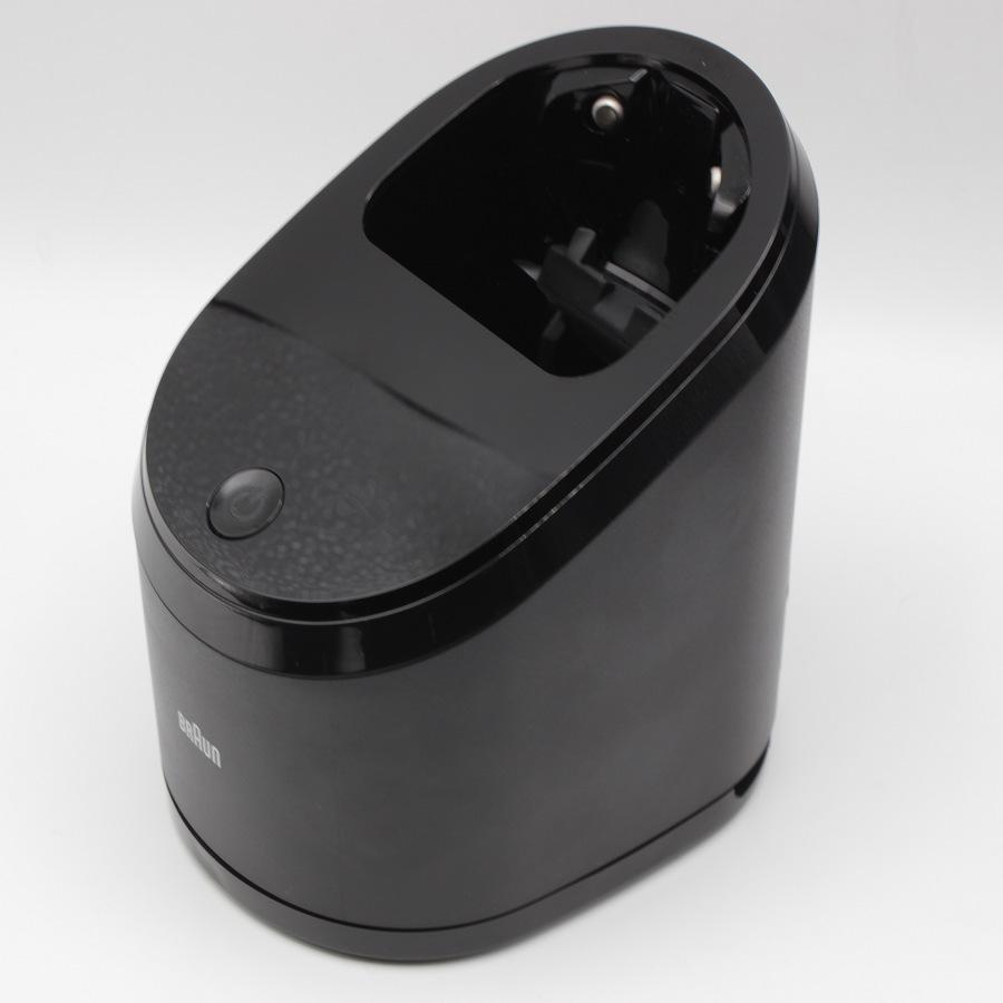 BRAUN（ブラウン） 【美品】ブラウン シリーズ8 8467cc-V アルコール