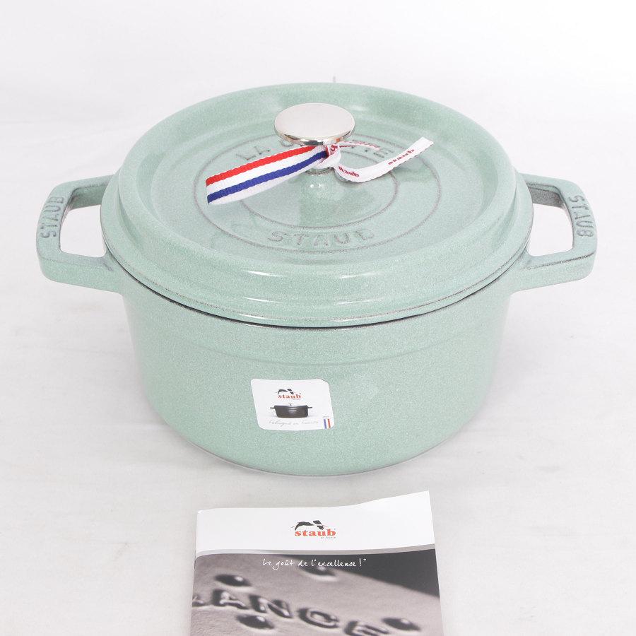 【美品】ストウブ ピコ・ココット ラウンド 20cm 40508-703 セージグリーン ホーロー 両手鍋 本体 | ピコ・ココット
