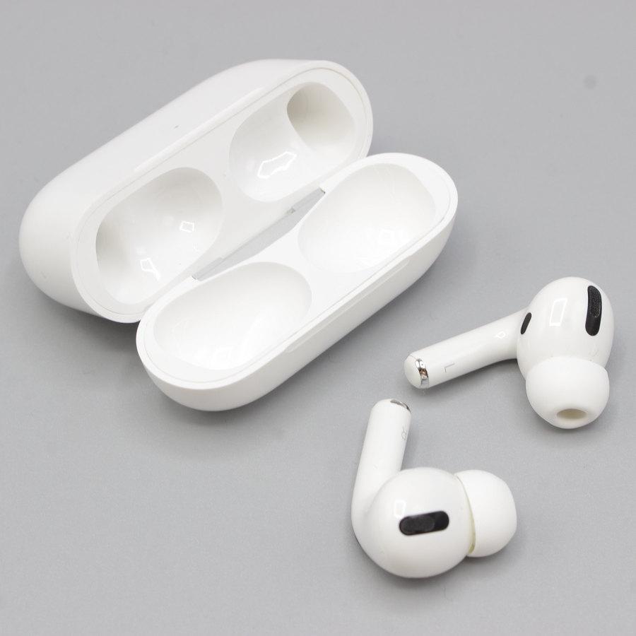 超人気のApple AirPods Pro プロ MWP22J エアポッズ ワイヤレスノイズ