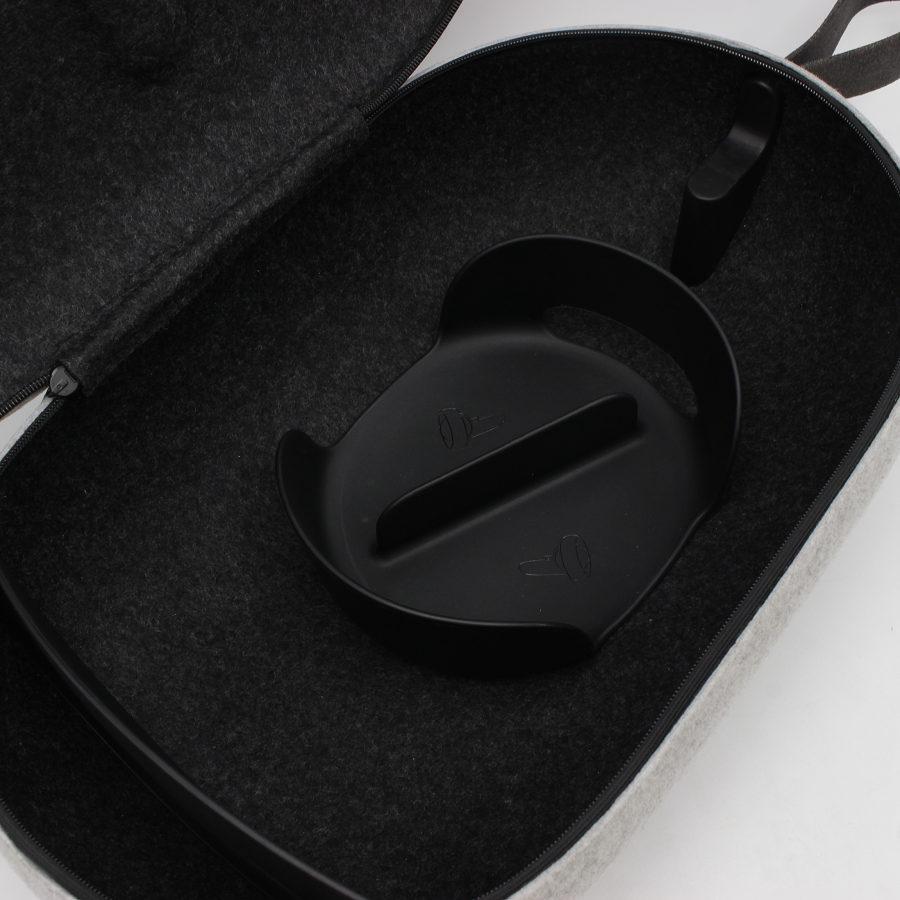 ボーナスストア+5%】Oculus Quest2 携帯用ケース 純正 オキュラス