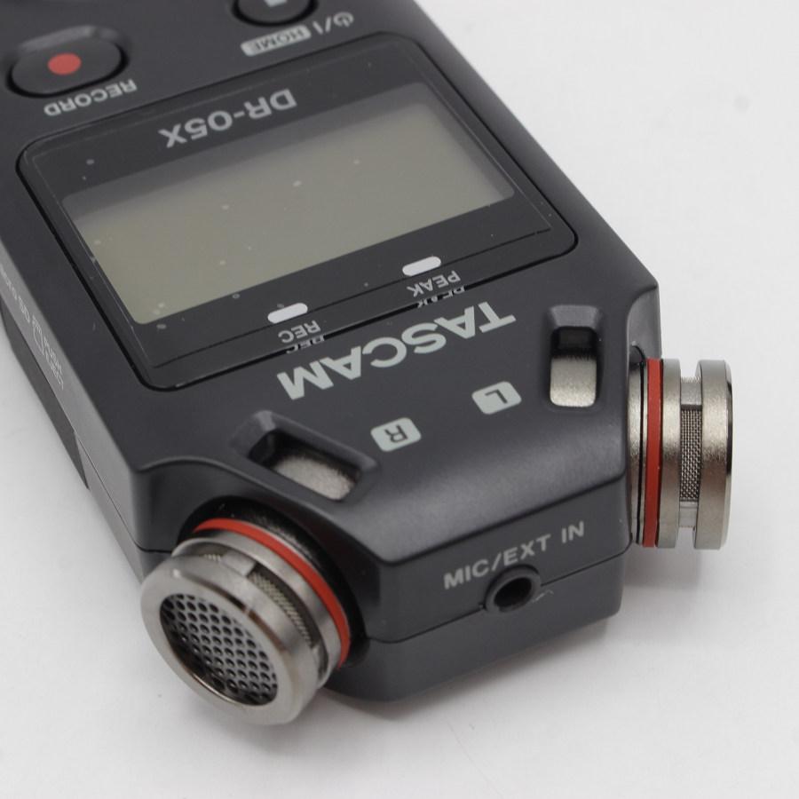 TASCAM DR-05X リニアPCMレコーダー　アクセサリーパック TASCAM 【美品】TASCAM DR-05X アクセサリーパッケージ+SDカードセット