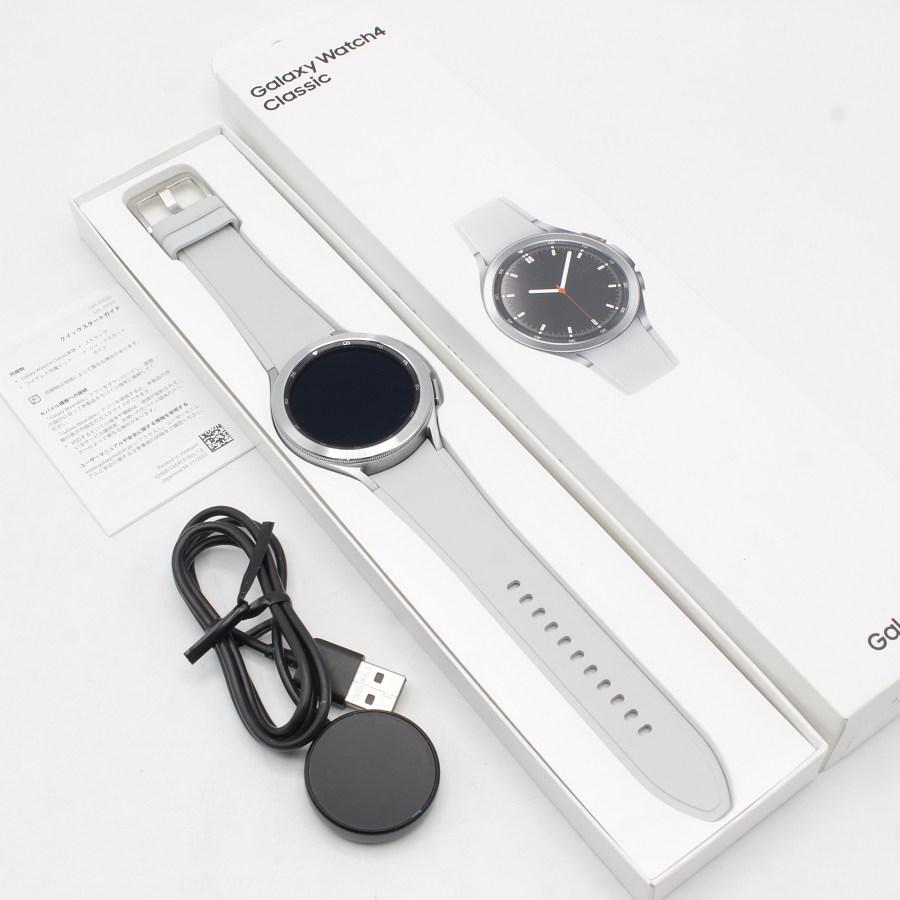 美品】SAMSUNG Galaxy Watch4 Classic 46mm SM-R890NZSAXJP シルバー  