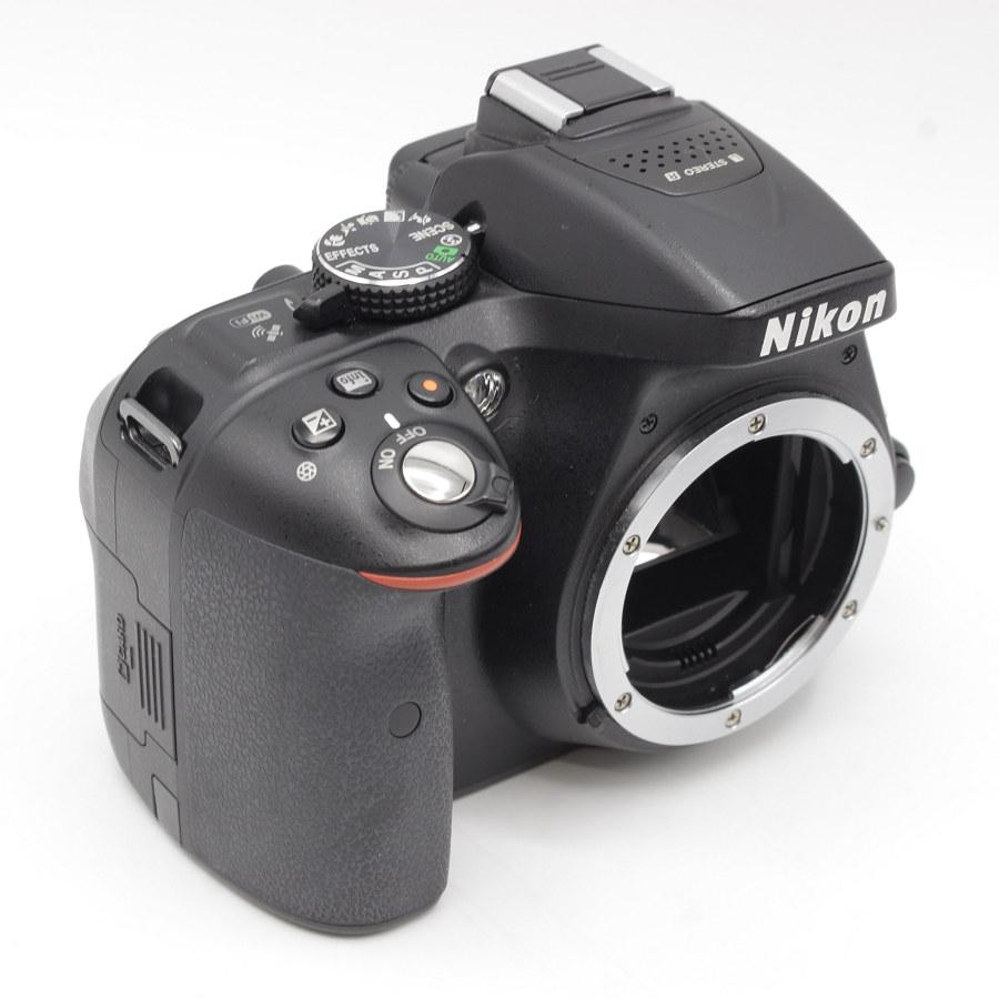 ボーナスストア+5％【美品】Nikon D5300 18-55 VR II レンズキット デジタル一眼レフカメラ ブラック D5300LK18-55VR2BK ニコン 本体 |  | 03