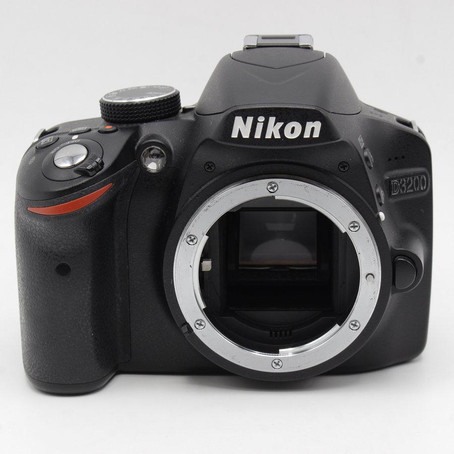【ボーナスストア+5％】Nikon D3200 200mm ダブルズームキット ブラック デジタル一眼レフカメラ 18-55mm/55-200mm付属 D3200WZ200BK ニコン 本体 |  | 01