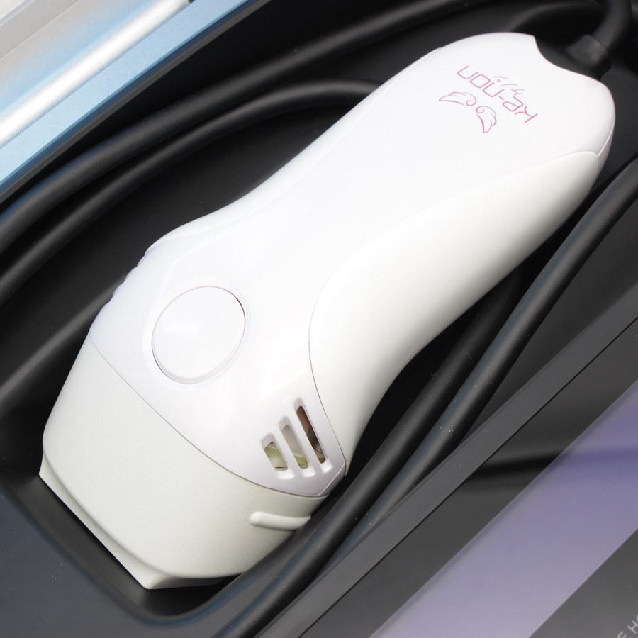 ケノン　8.5ホワイト 美品 カートリッジ2個 美品】ケノンv8.5 眉毛用器・カートリッジ2個付き