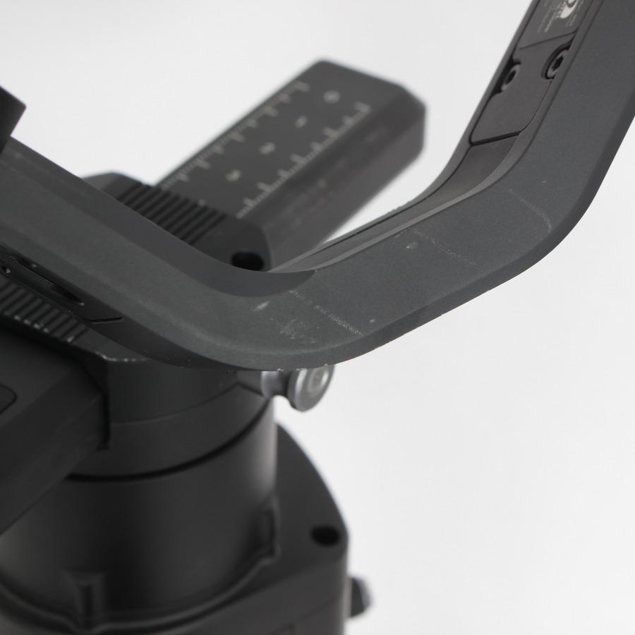 【ボーナスストア+5％】DJI Ronin-S RS1 片手持ちカメラジンバル 一眼レフ/ミラーレスカメラ用 ローニン 本体 |  | 07