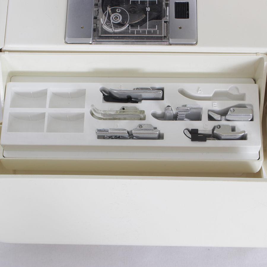 ボーナスストア+5％】ジャノメ S7702 840型 コンピューターミシン