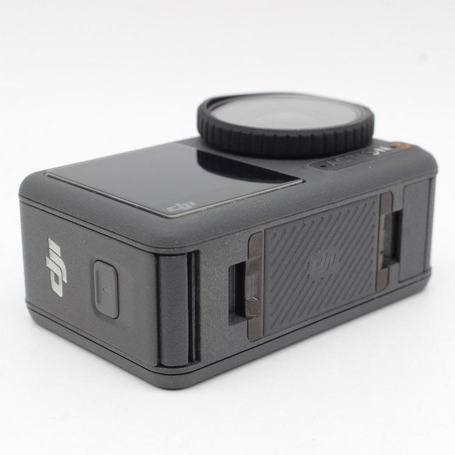 ボーナスストア+5％【美品】DJI Osmo Action 3 Standard コンボ AC2023 