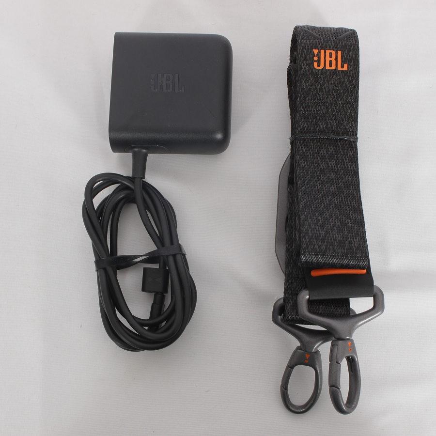 ボーナスストア+5％【美品】JBL XTREME3 JBLXTREME3BLKJN ブラック Bluetoothポータブルスピーカー 防水 ジェイビーエル 本体 |  | 08