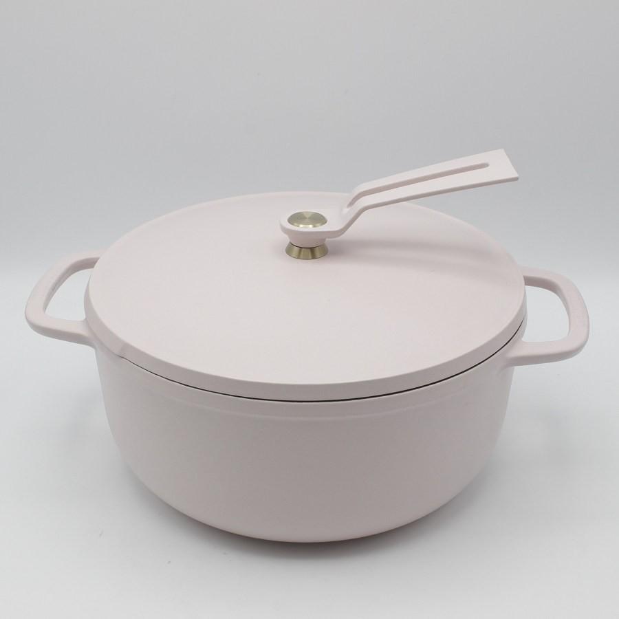 ボーナスストア+5％【美品】バーミキュラ オーブンポット2 22cm OP2R22S-PK マットクラウドピンク セルフスタンディングリッド ホーロー 両手鍋 本体 | 